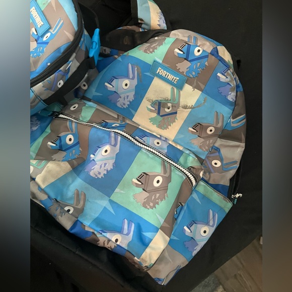 Fortnite Bedding and more - Picture 5 of 9